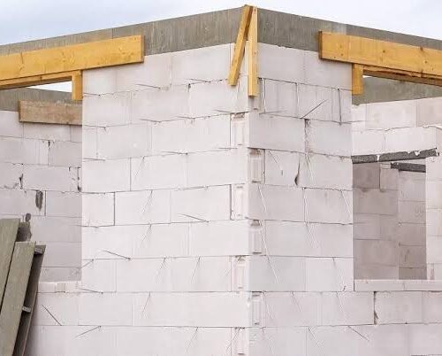 Murs porteurs en parpaings creux (20 cm)